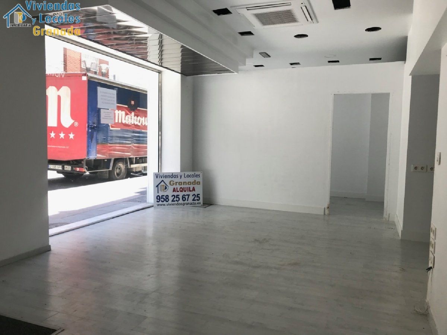  en venta local Barrio De Granada Alacantí 4