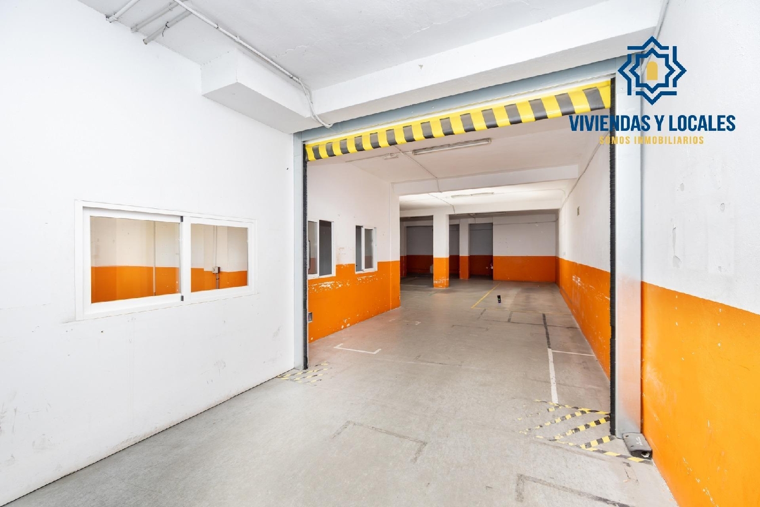 à vendre local commercial Barrio De Granada Alacantí 8