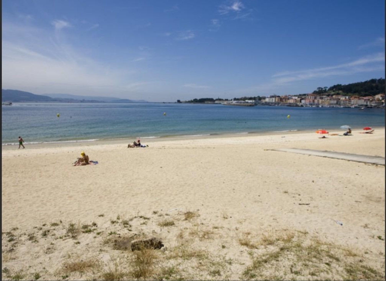  till salu lokal Cangas Coruña 3