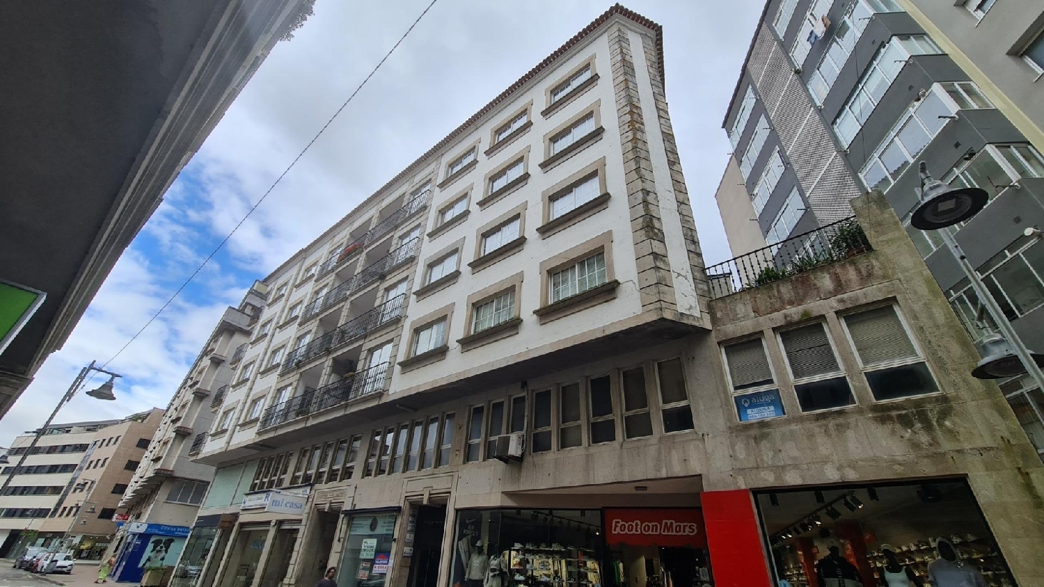  till salu lokal Cangas Coruña 2