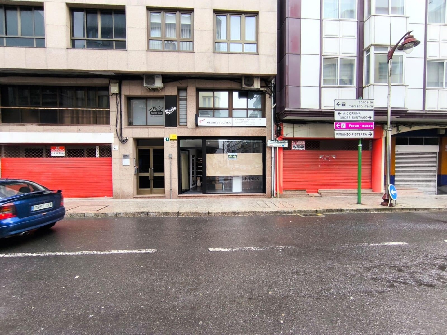  en venta local Carballo Bergantiños 4