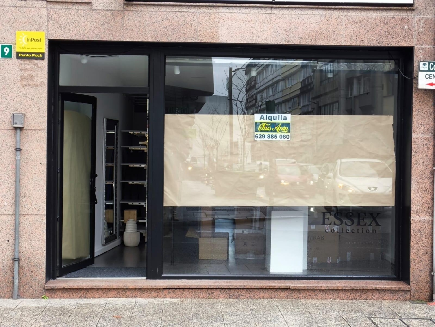  en venta local Carballo Bergantiños 2