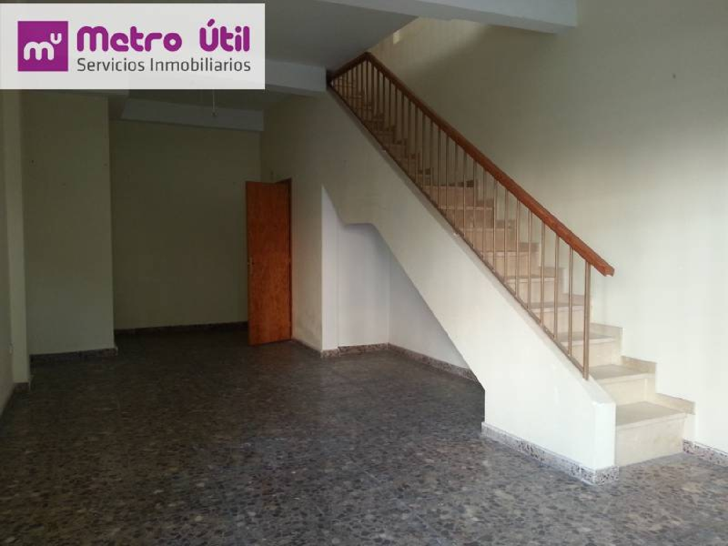 for sale commercial premise Cheda Arzúa 2