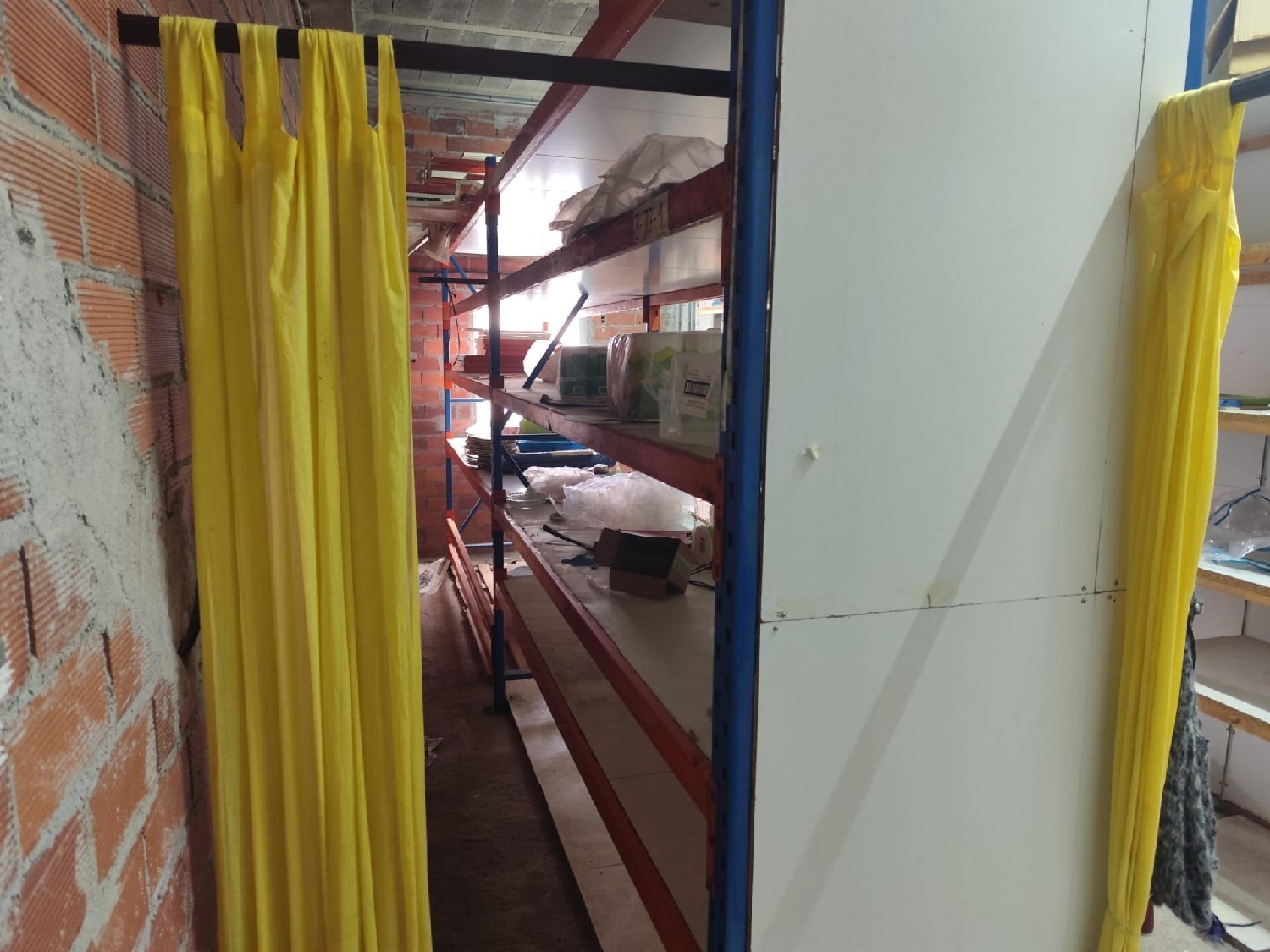  en venta local Coristanco Bergantiños 8