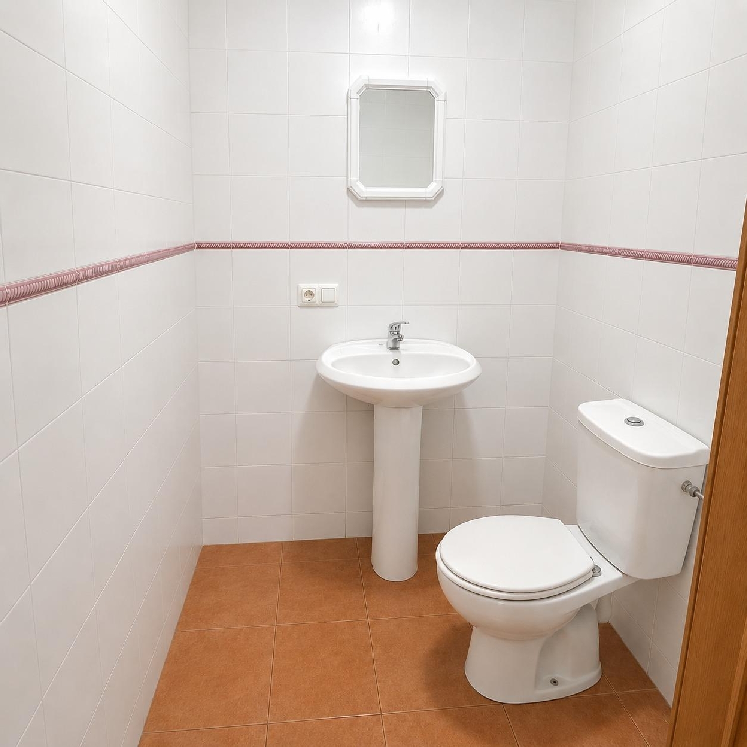  for sale commercial premise La Linea De La Concepcion Campo De Gibraltar 4