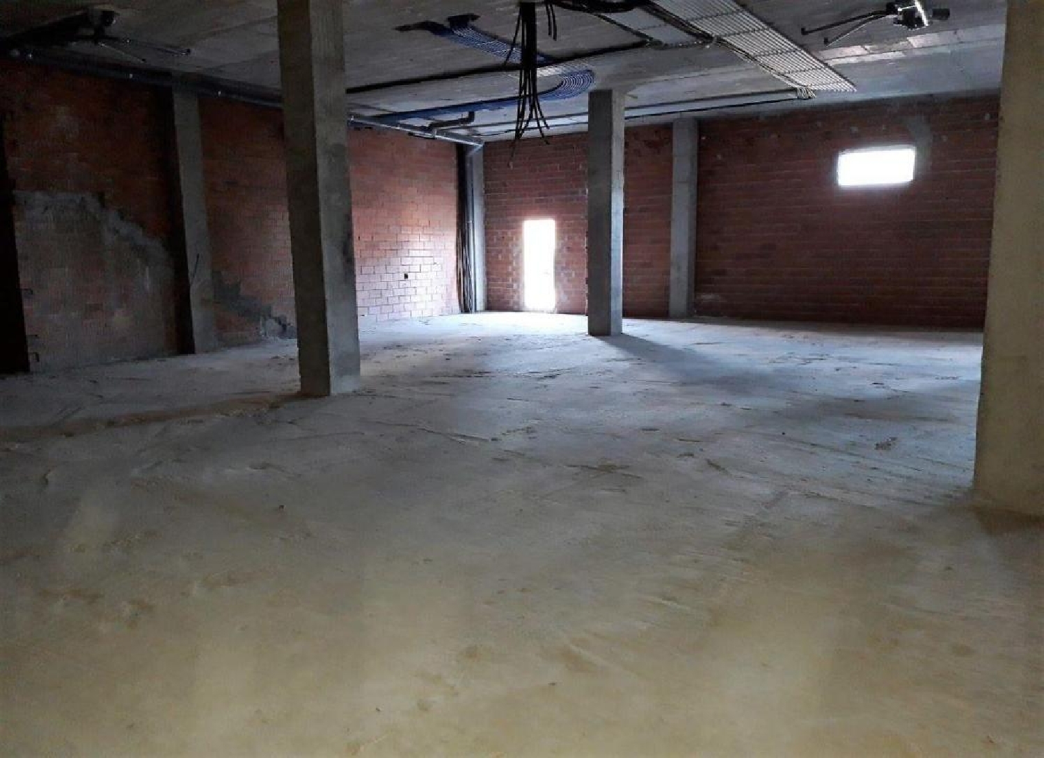 for sale commercial premise Lindeiros Arzúa 2