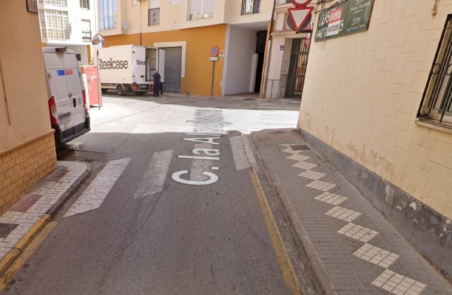 till salu lokal Maracena Vega De Granada 6