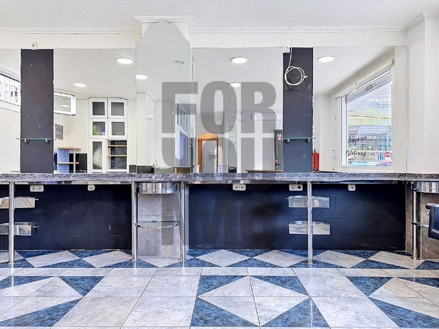  en venta local San Sebastián De Garabandal Saja-Nansa 5