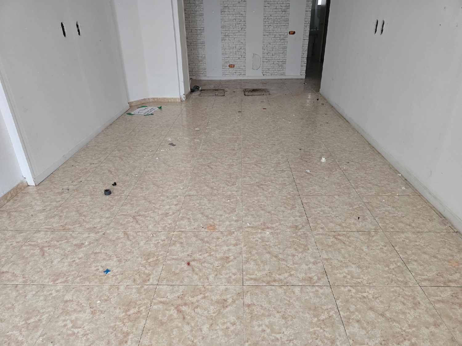 till salu lokal Sant Carles De La Ràpita Montsià 6