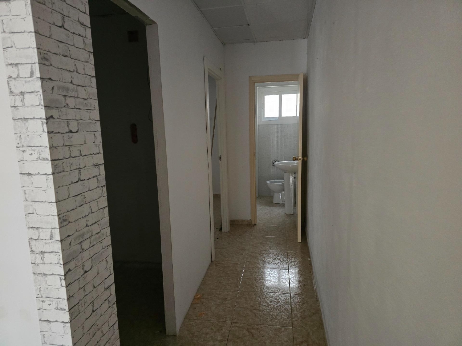 till salu lokal Sant Carles De La Ràpita Montsià 8