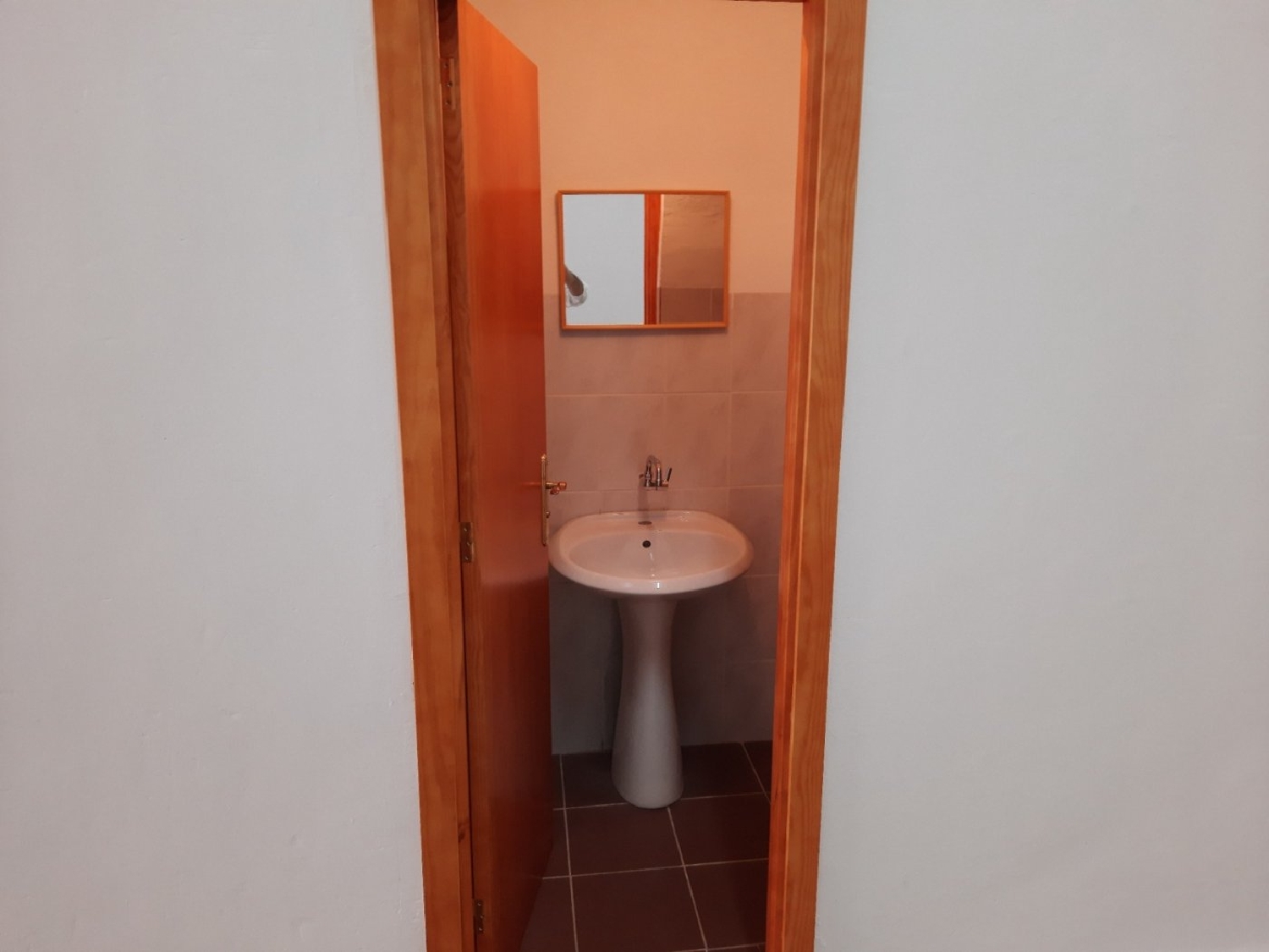  te koop bedrijfsruimte Santa Cruz De Tenerife 38000 Zona Metropolitana 8