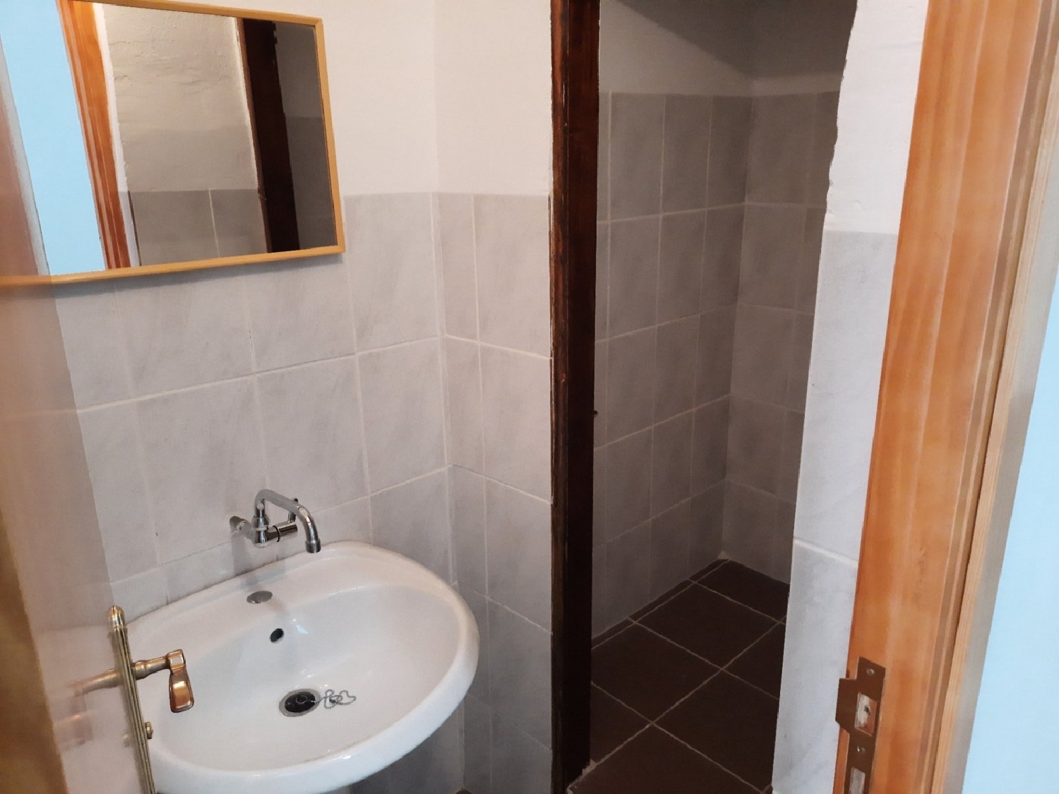  te koop bedrijfsruimte Santa Cruz De Tenerife 38000 Zona Metropolitana 7