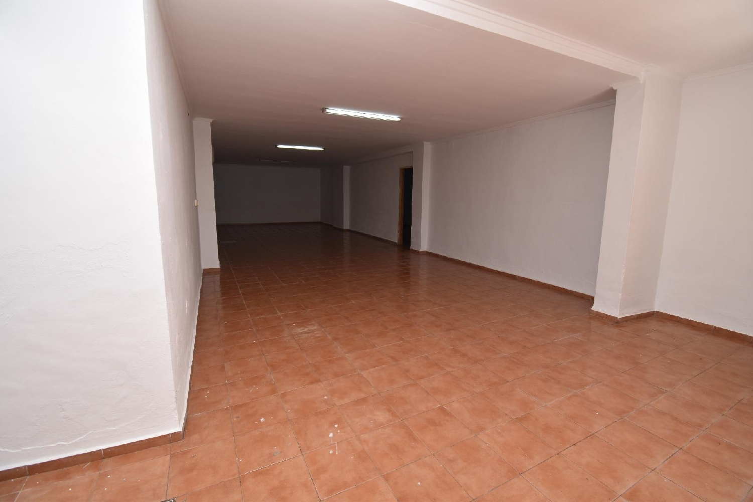 en venta local Santa Pola Baix Vinalopó 8
