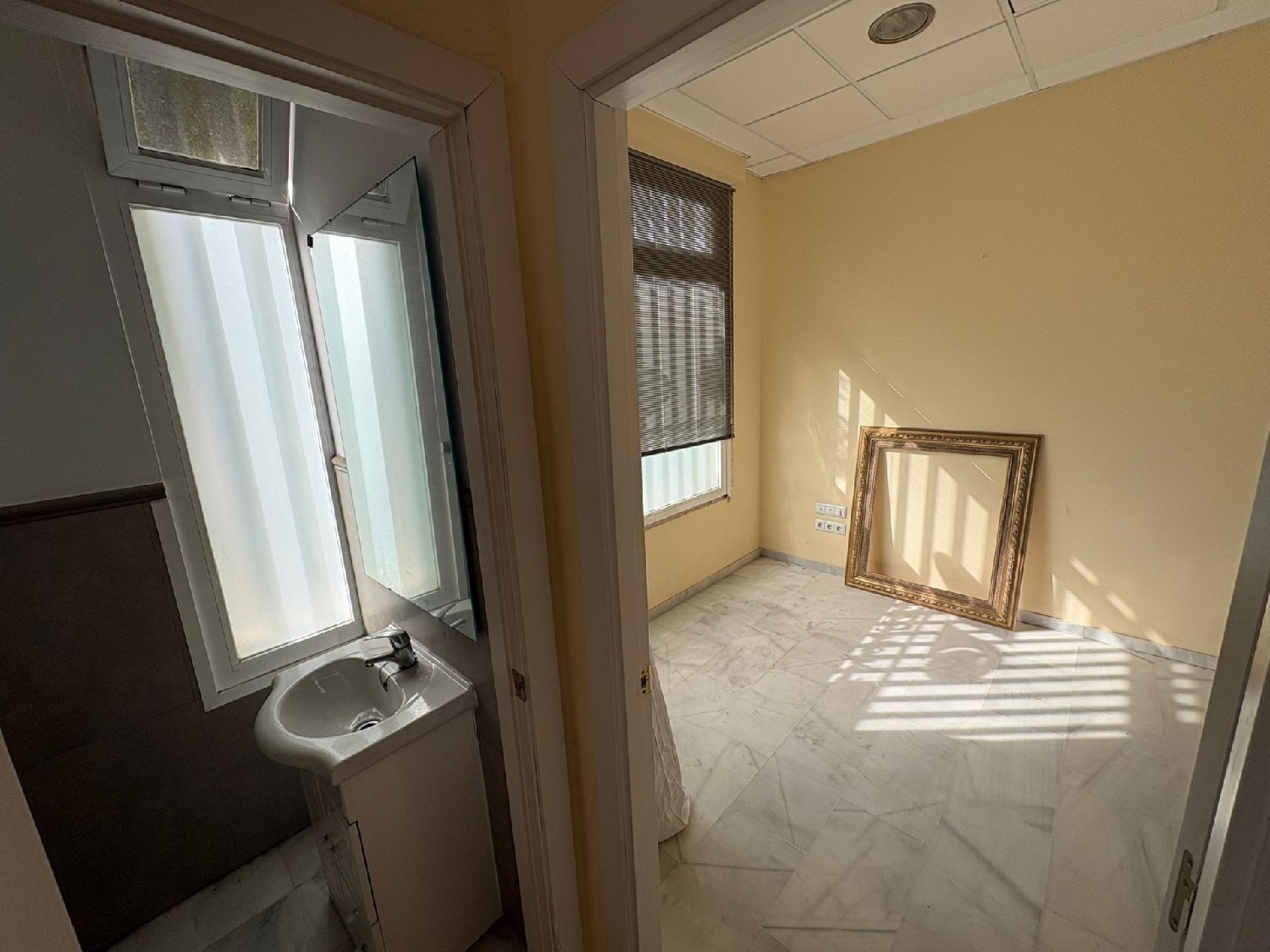 till salu lokal Sevilla La Nueva Sur 2