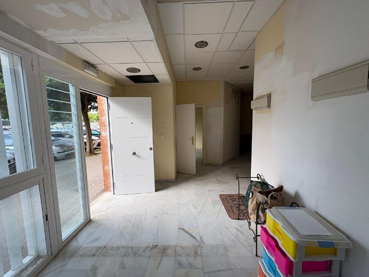 till salu lokal Sevilla La Nueva Sur 7