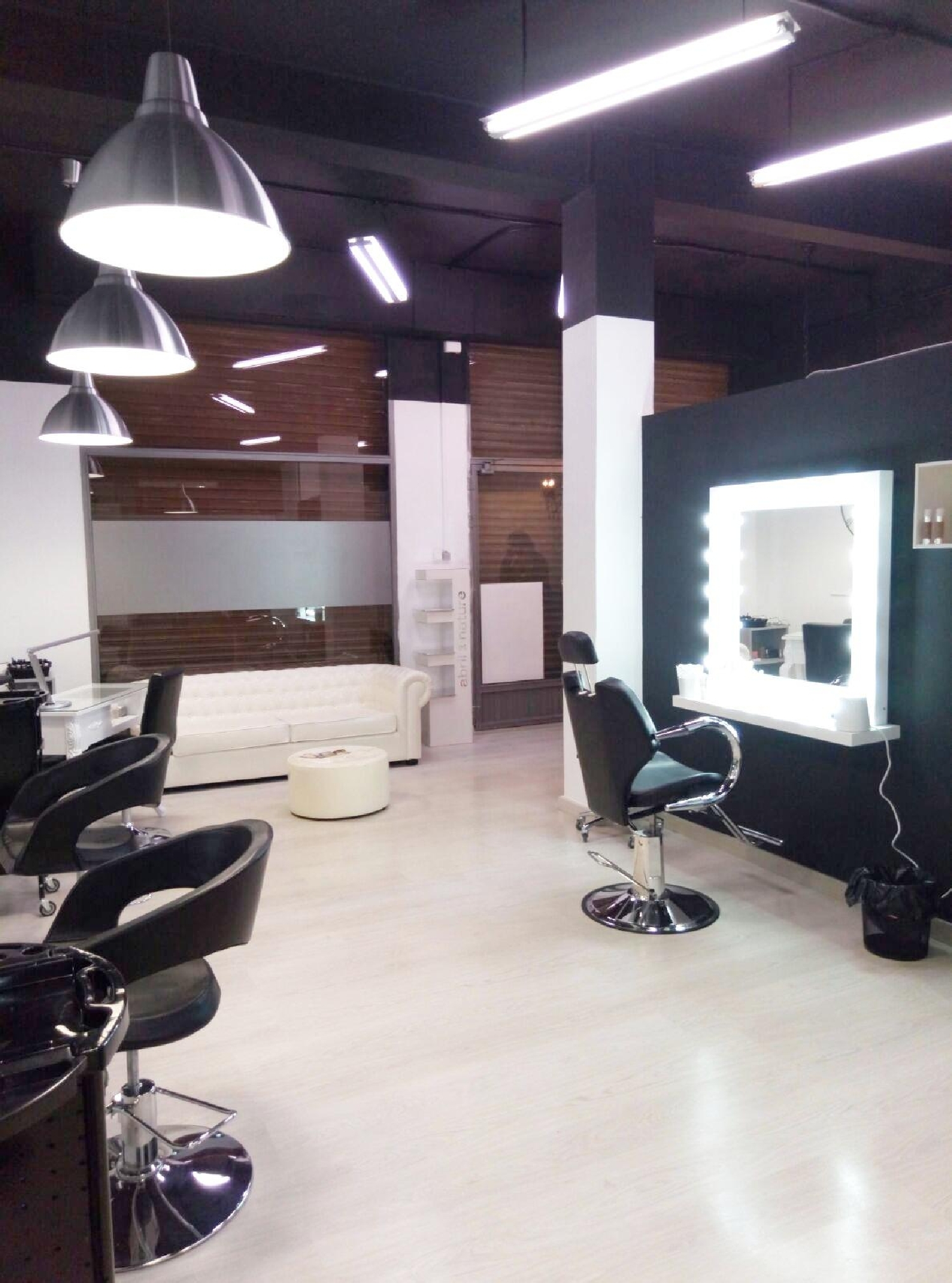 à vendre local commercial Valencia De Las Torres Campiña Sur 4