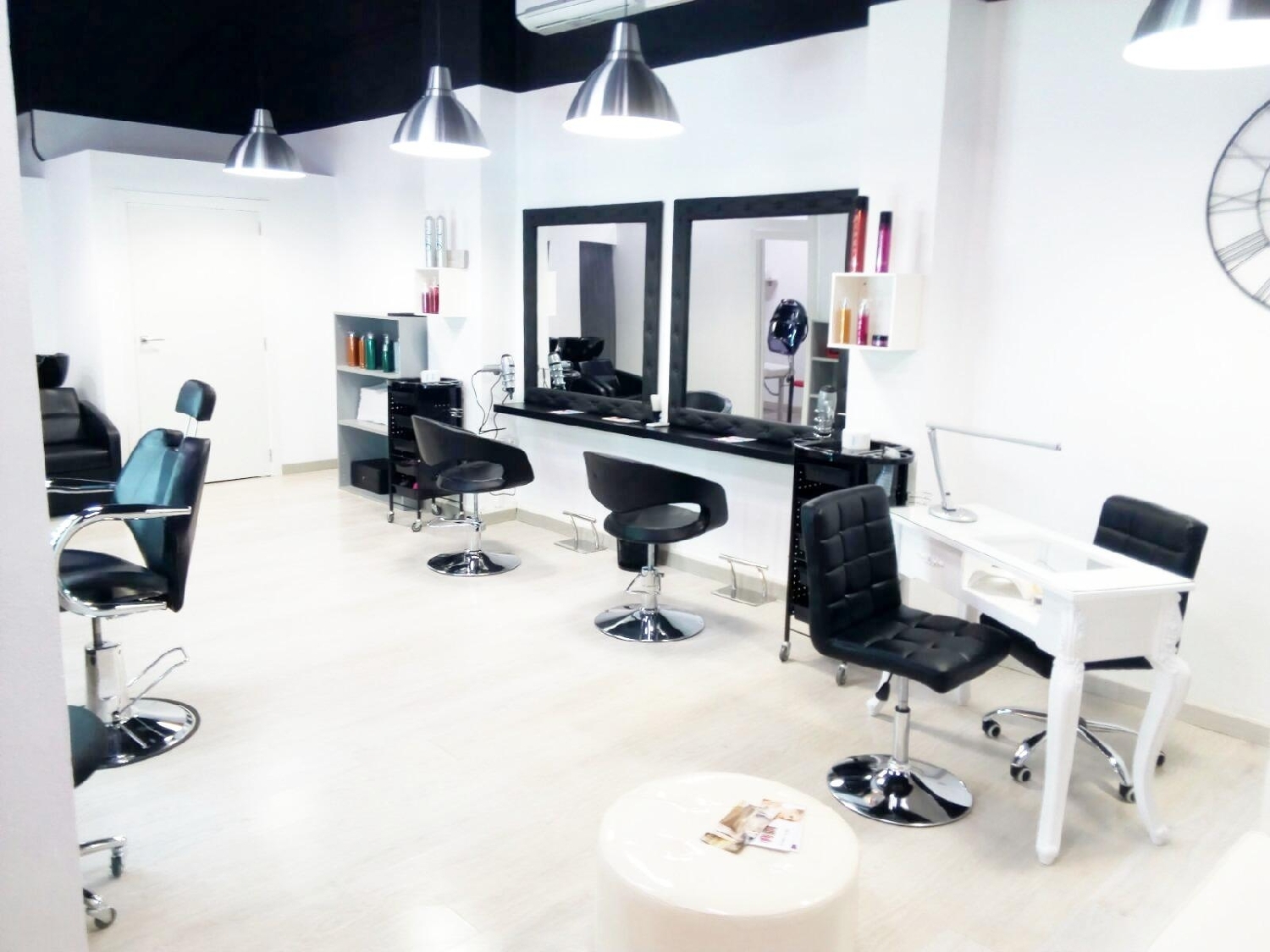 à vendre local commercial Valencia De Las Torres Campiña Sur 7