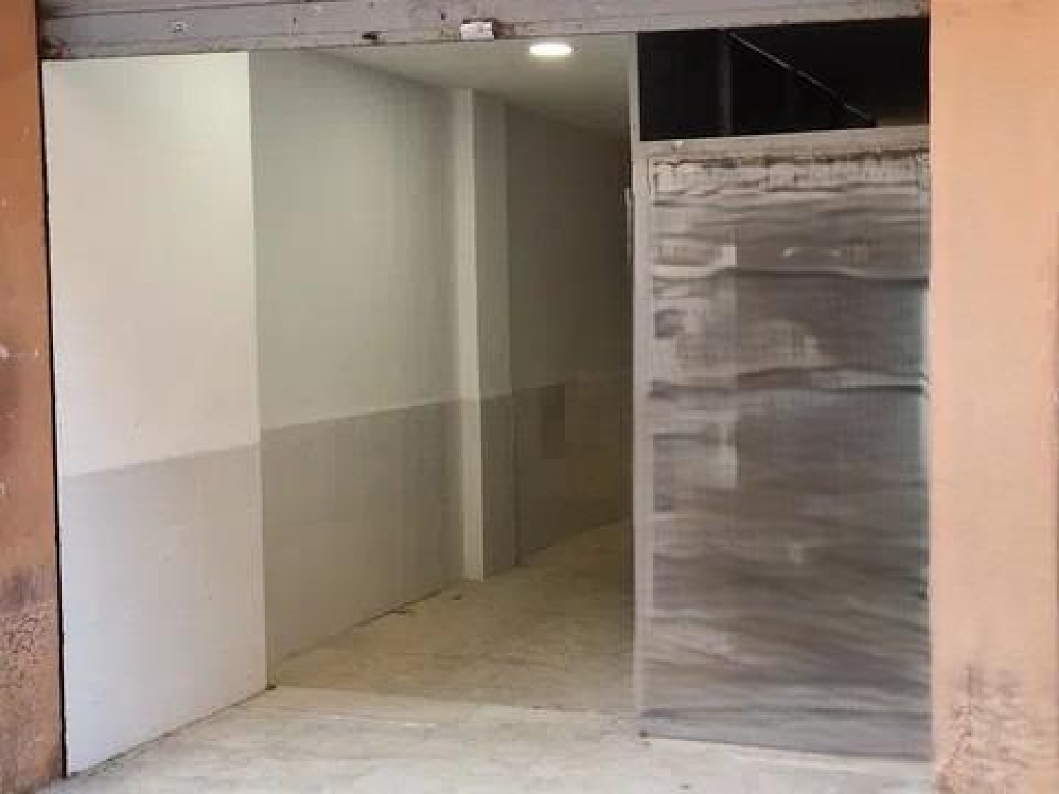  till salu lokal Valencia De Las Torres Campiña Sur 3
