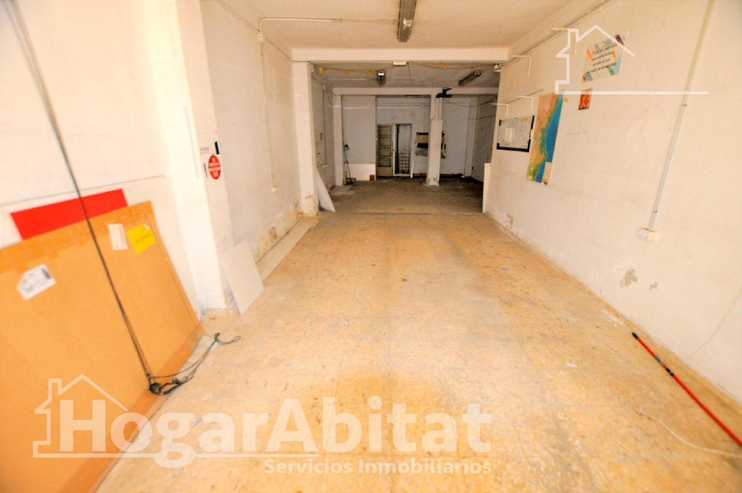 à vendre local commercial Valencia De Las Torres Campiña Sur 3