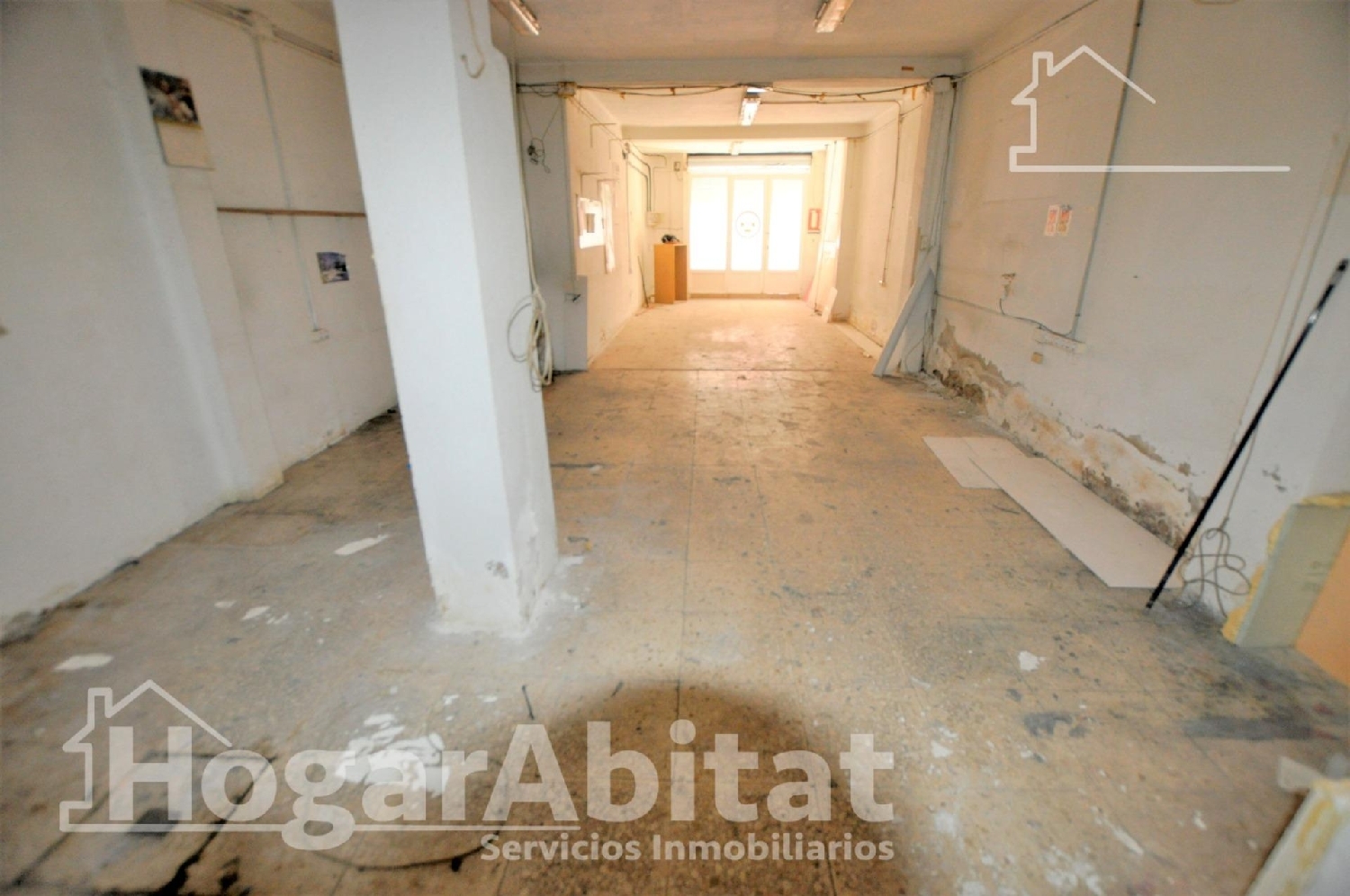 à vendre local commercial Valencia De Las Torres Campiña Sur 2