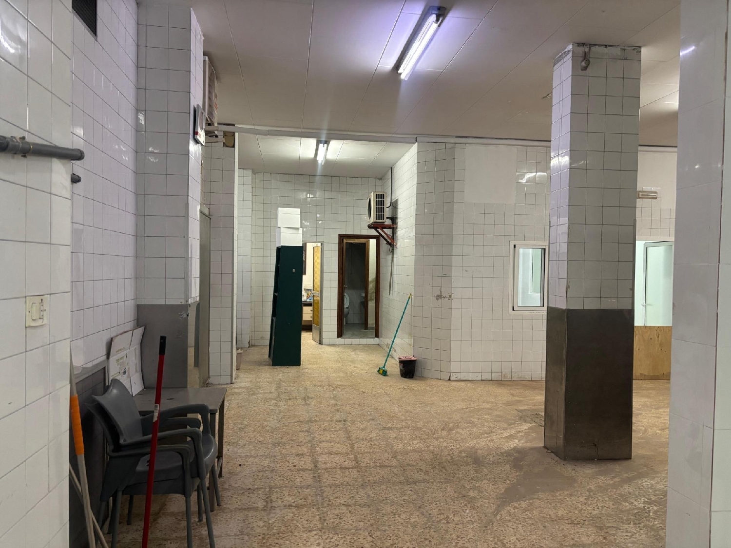  en venta local Valencia De Las Torres Campiña Sur 5