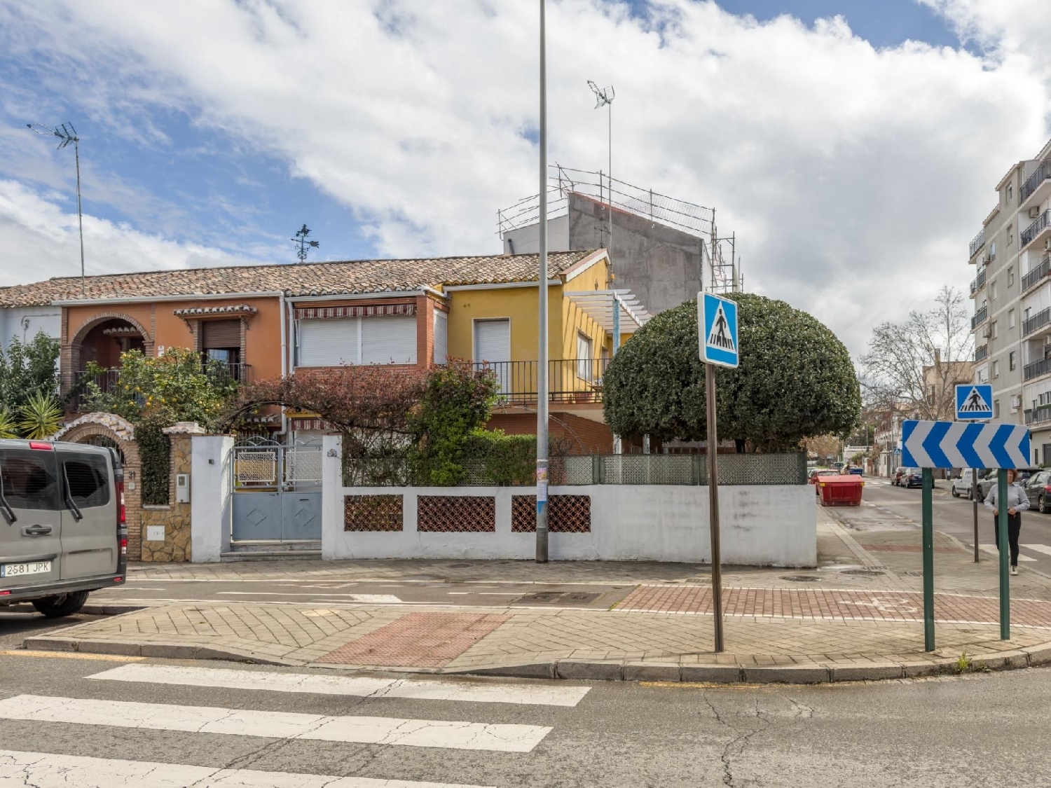  till salu parhus Barrio De Granada Alacantí 3