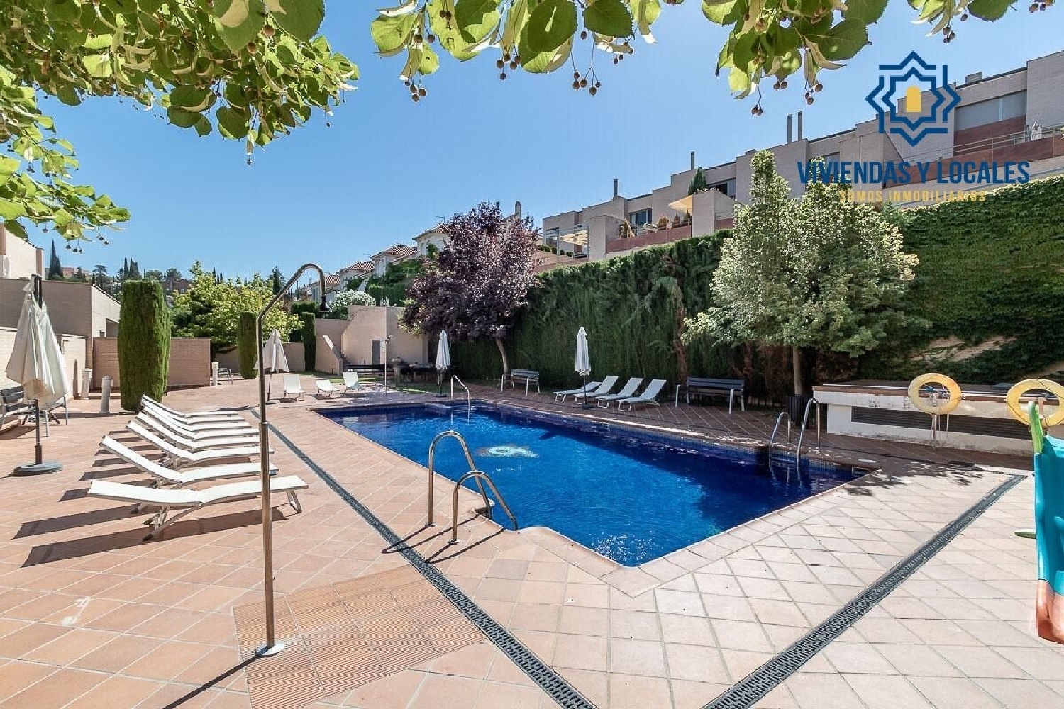  till salu parhus Barrio De Granada Alacantí 1