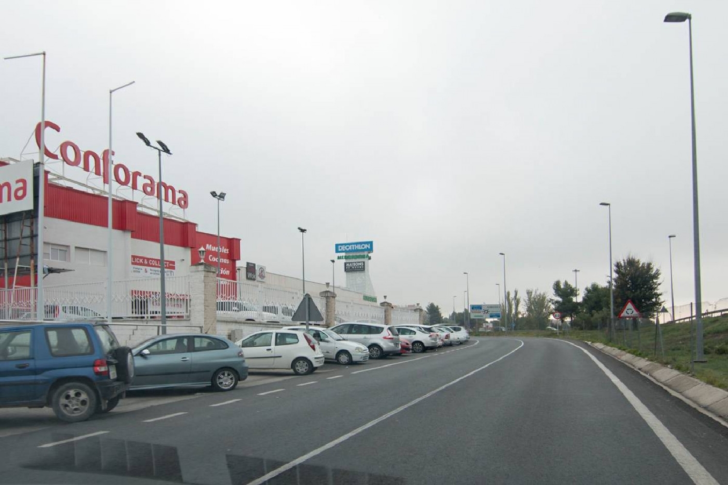 till salu butik Pulianas Vega De Granada 3