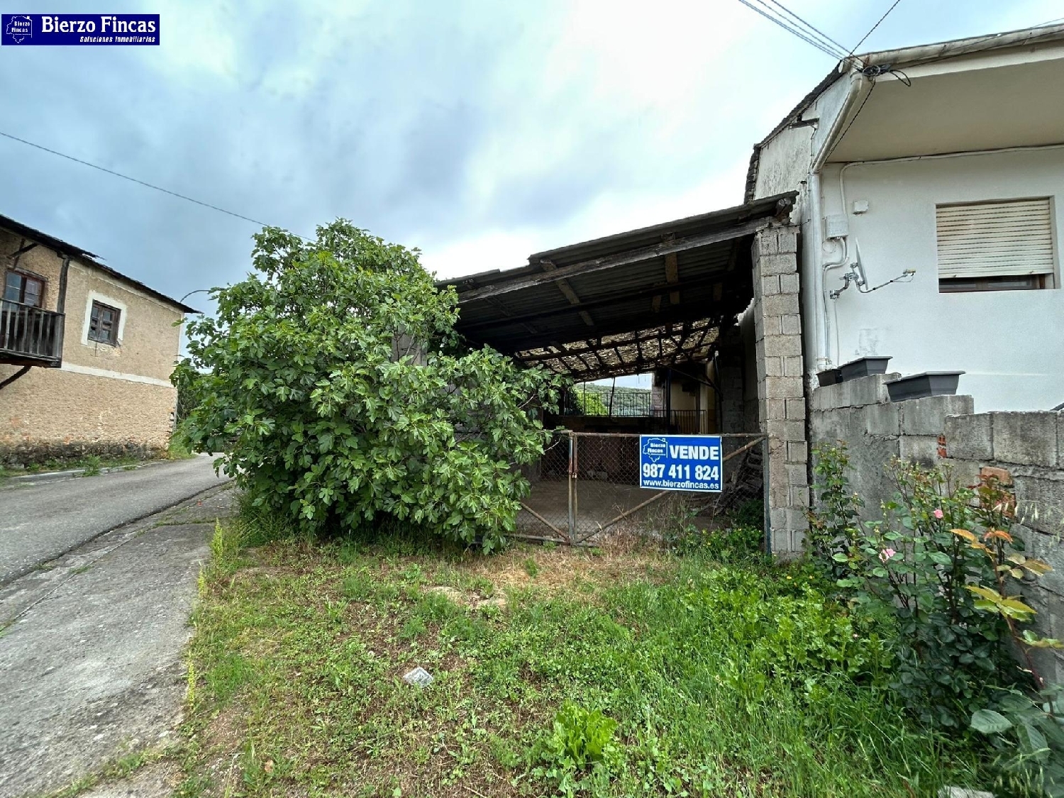 à vendre maison de ville Carucedo Bierzo (El) 2