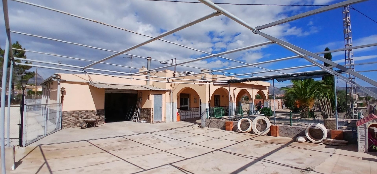 till salu villa Agost Alacantí 3