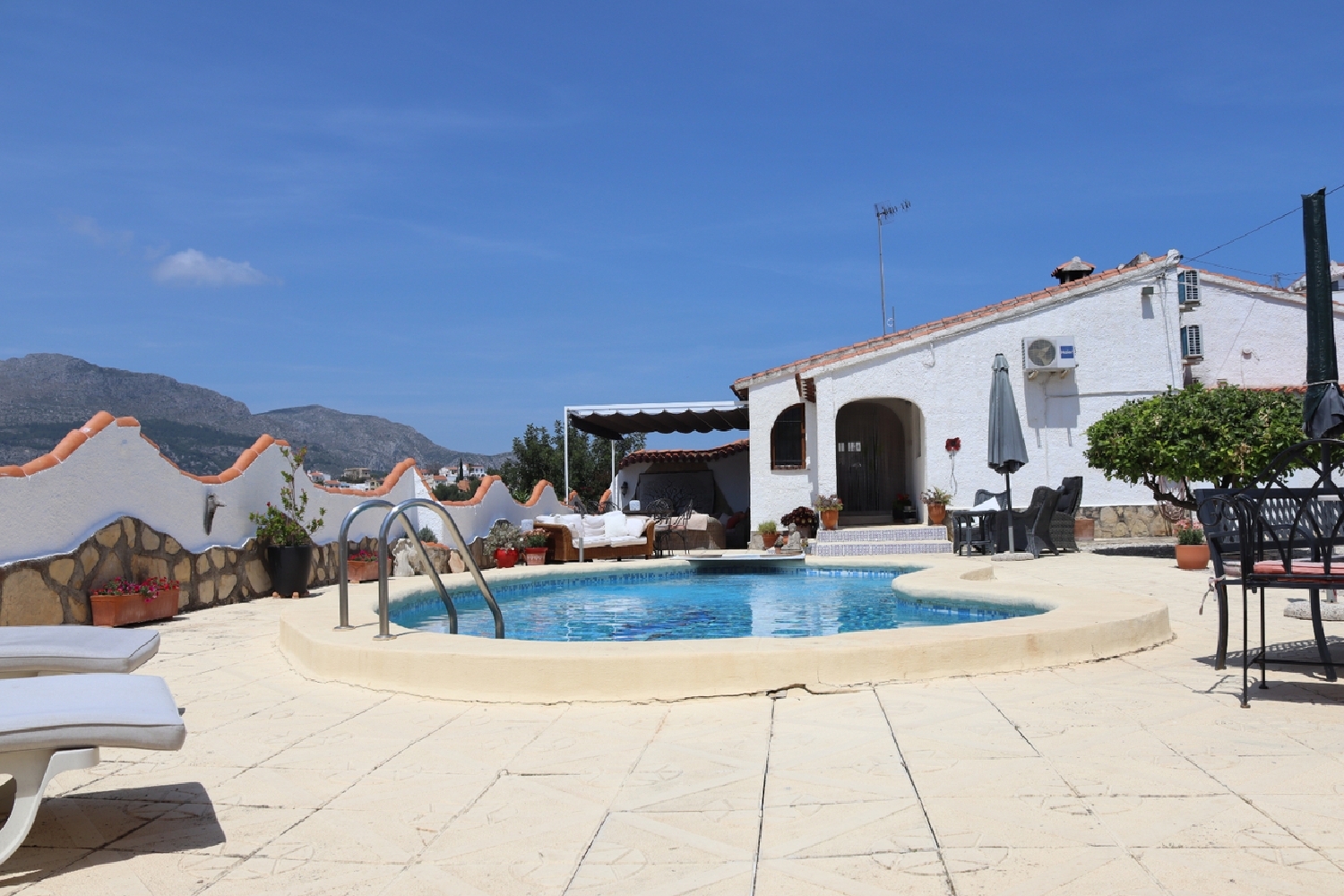  en venta chalet Corballedo Órdenes 1