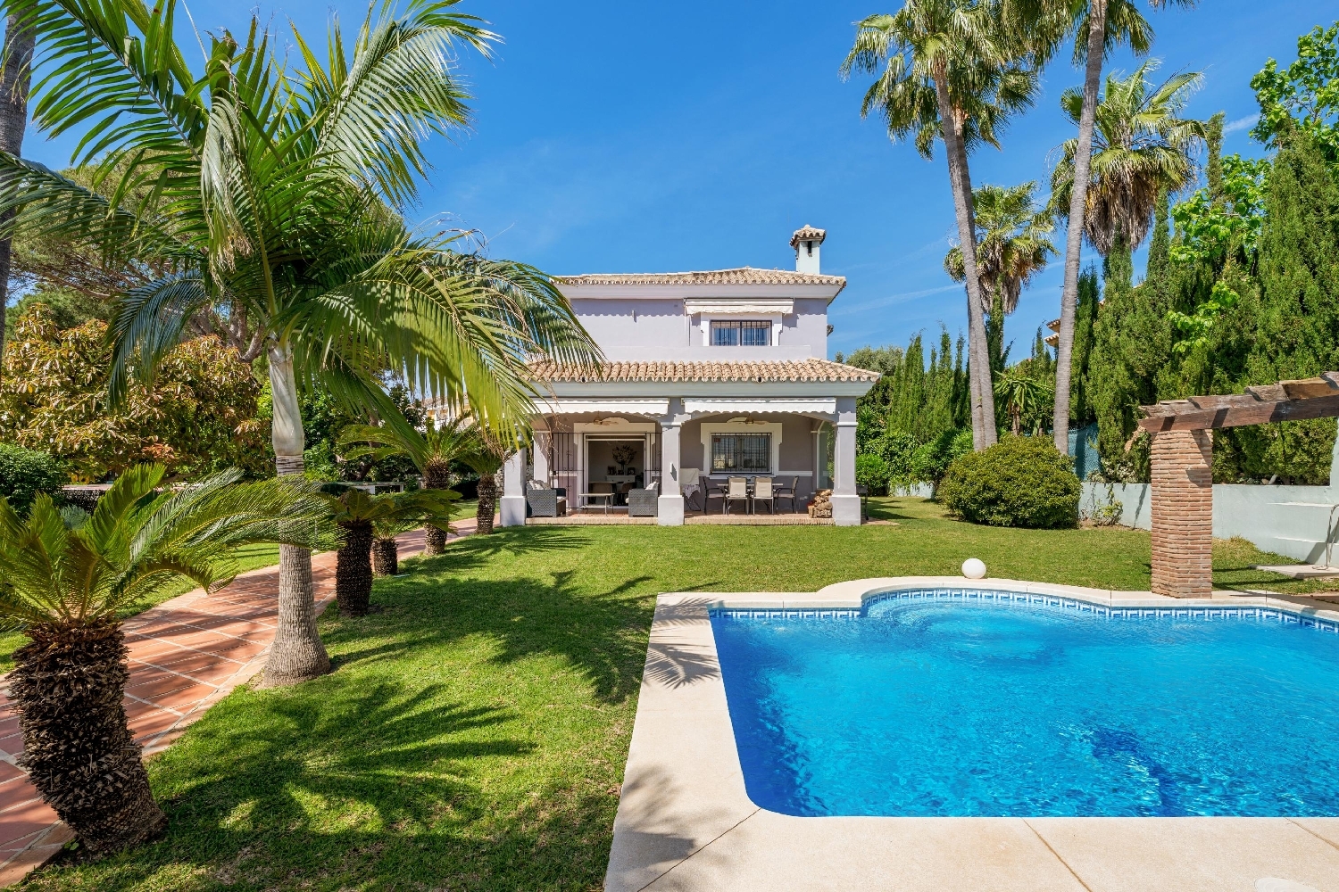 te koop villa Estepona Costa Del Sol Occidental 1