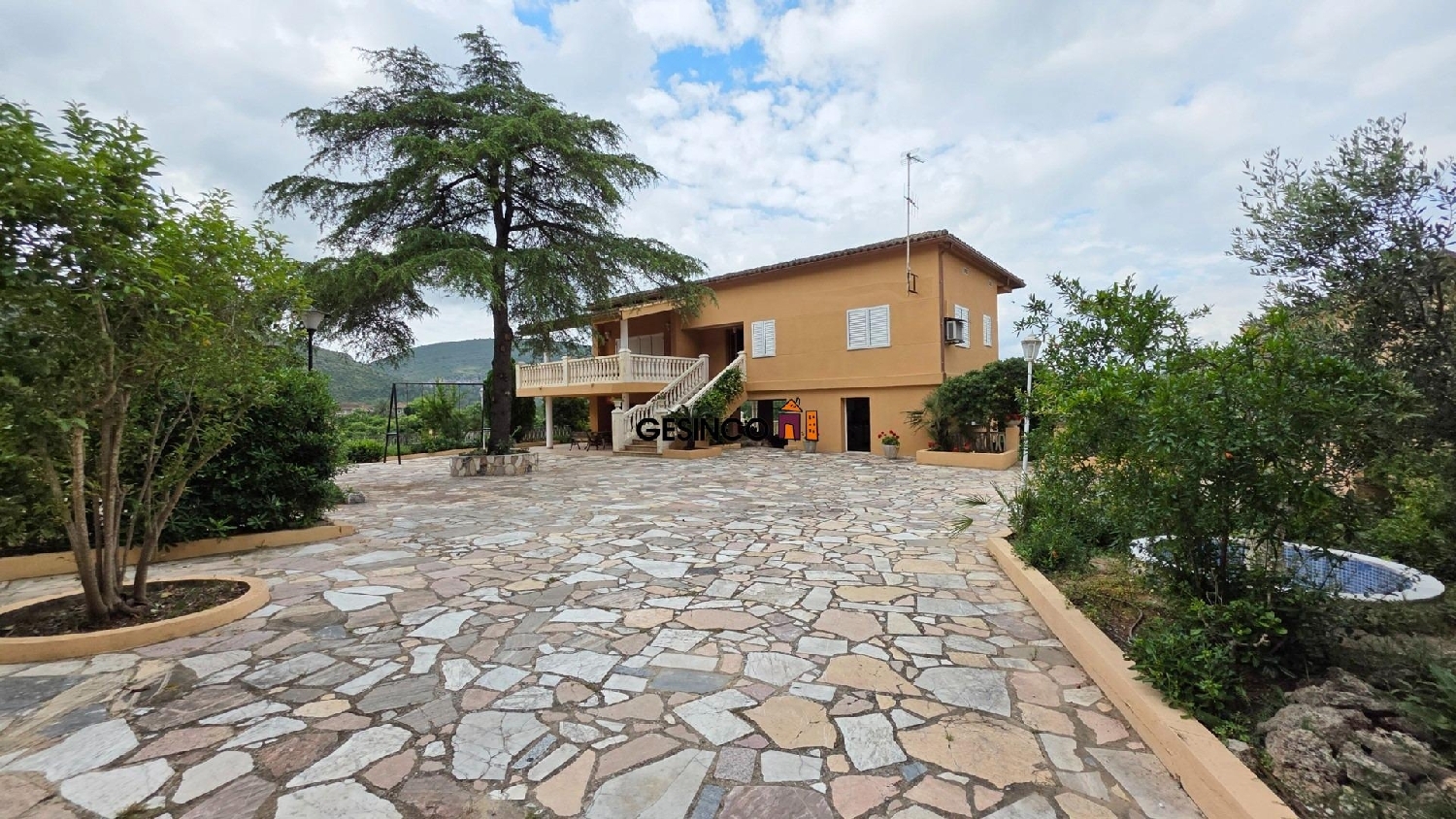  till salu villa Genoves Zona Norte 1