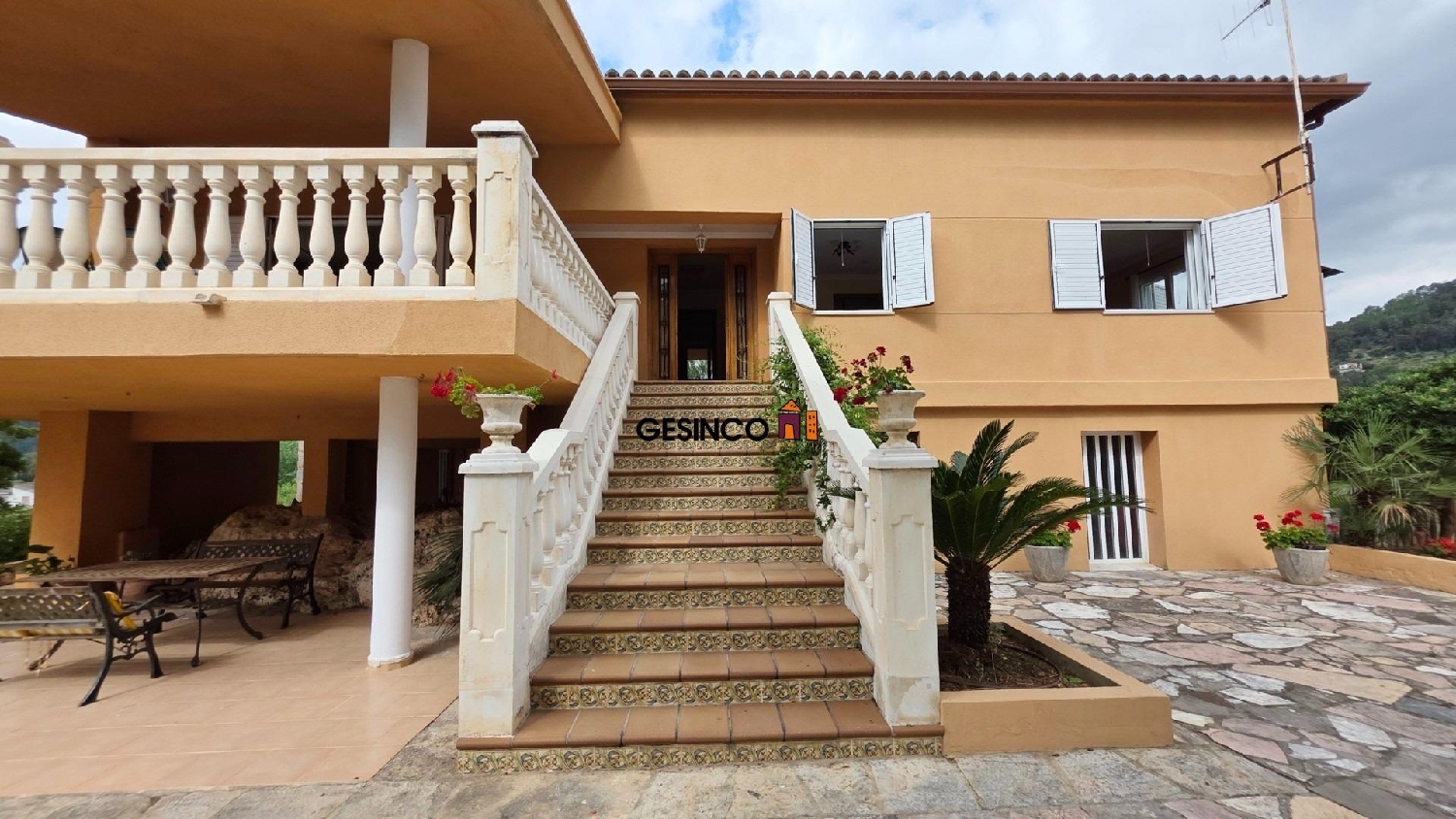  till salu villa Genoves Zona Norte 5