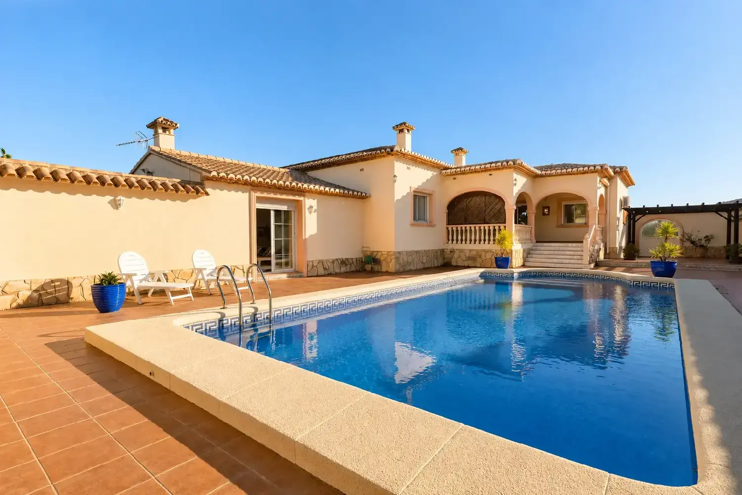 en venta chalet Jalón Marina Alta 2