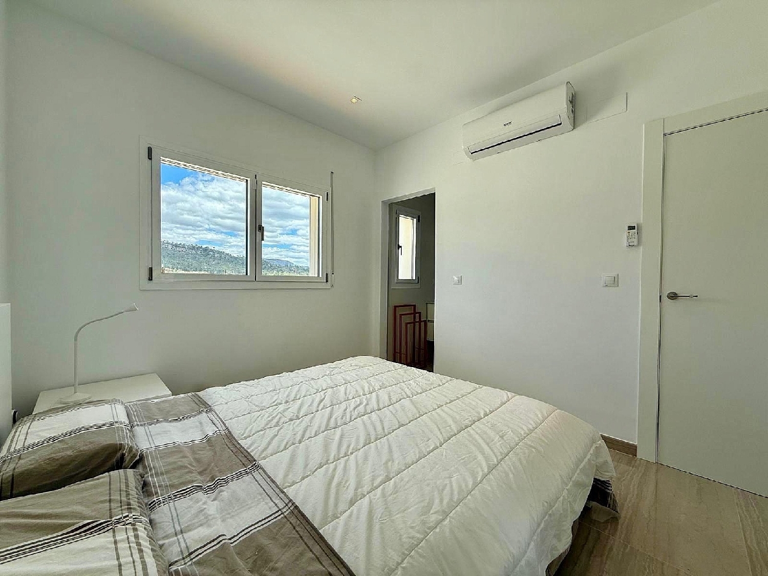  till salu villa Salinas Alt Vinalopó 28