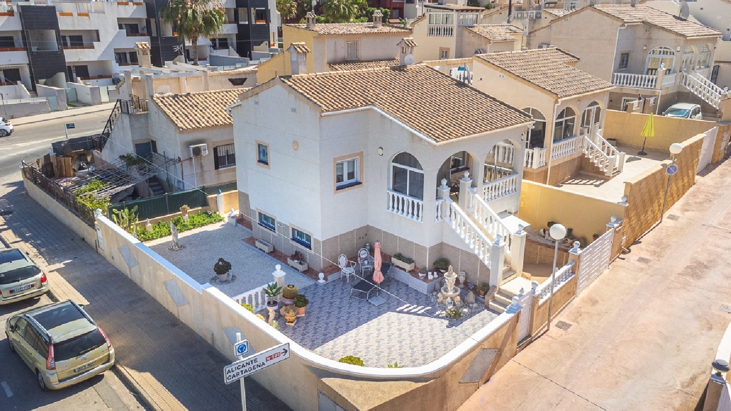 for sale villa Urbanizacion Altos De Escucha Llanos De Albacete 1
