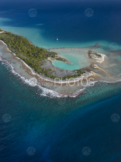 Thane island, Drone atoll, Ocean, French Polynesia, Tahiti