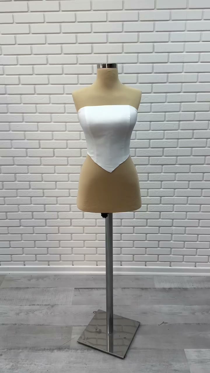 White Podium beden modeli 2026-21