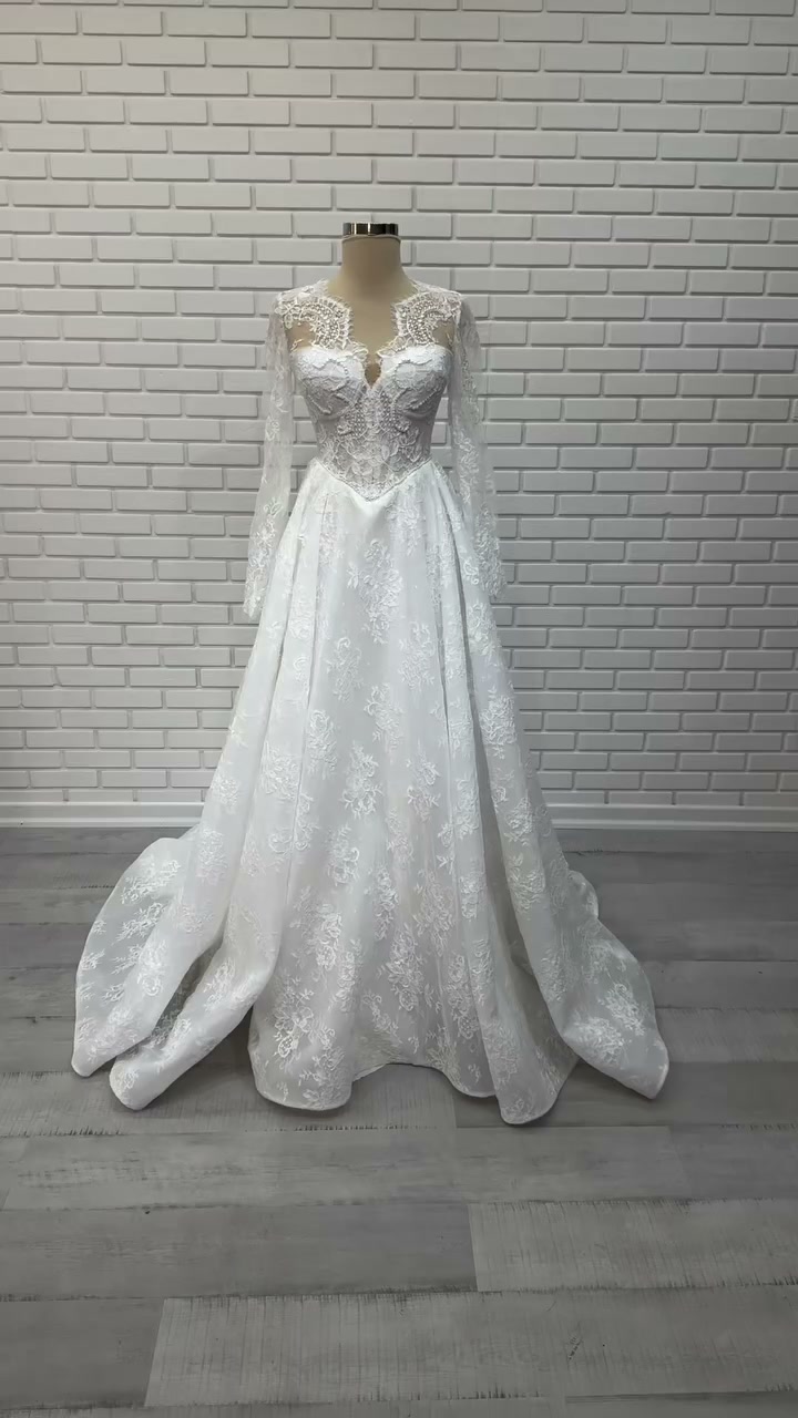 White Podium gelinlik modeli 2026-140