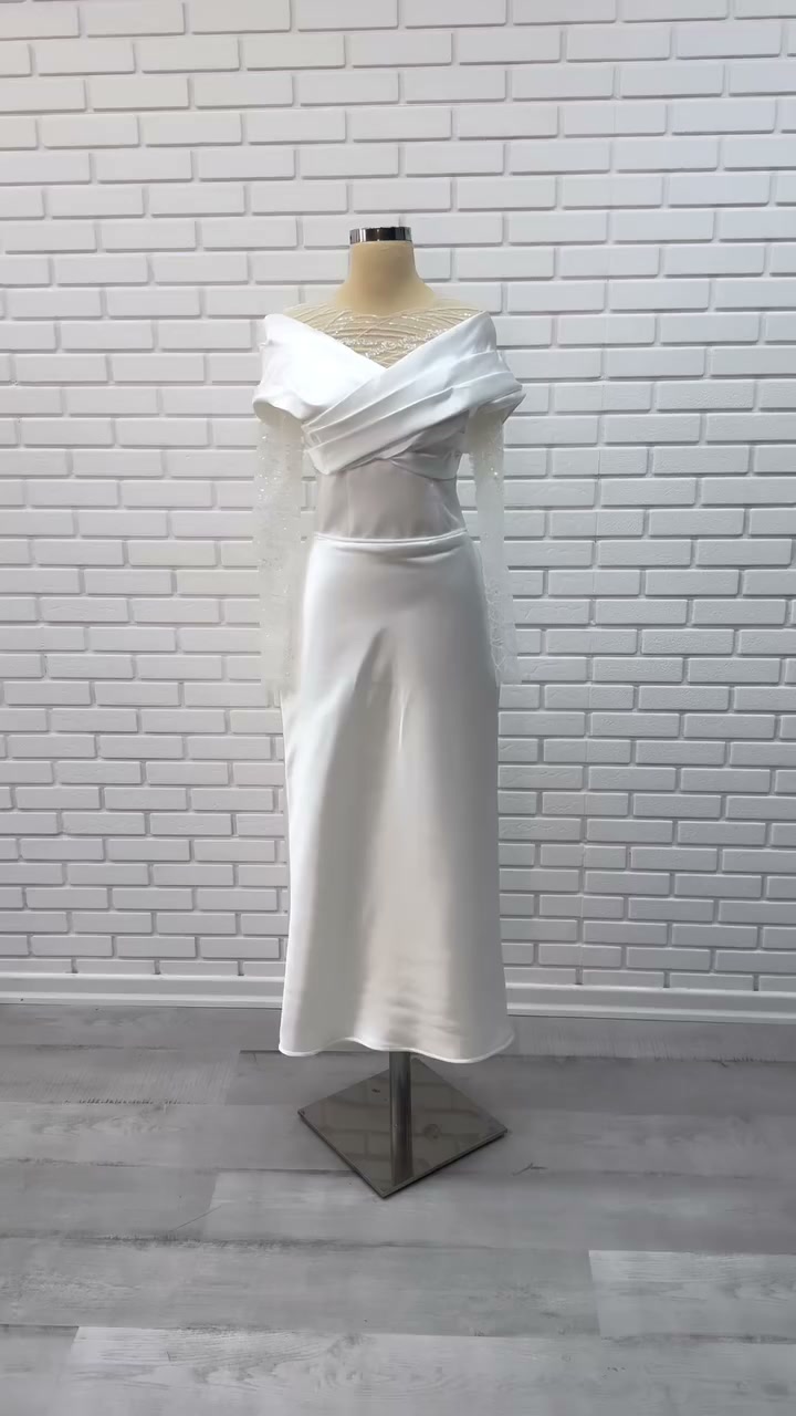 White Podium gelinlik modeli 2026-171
