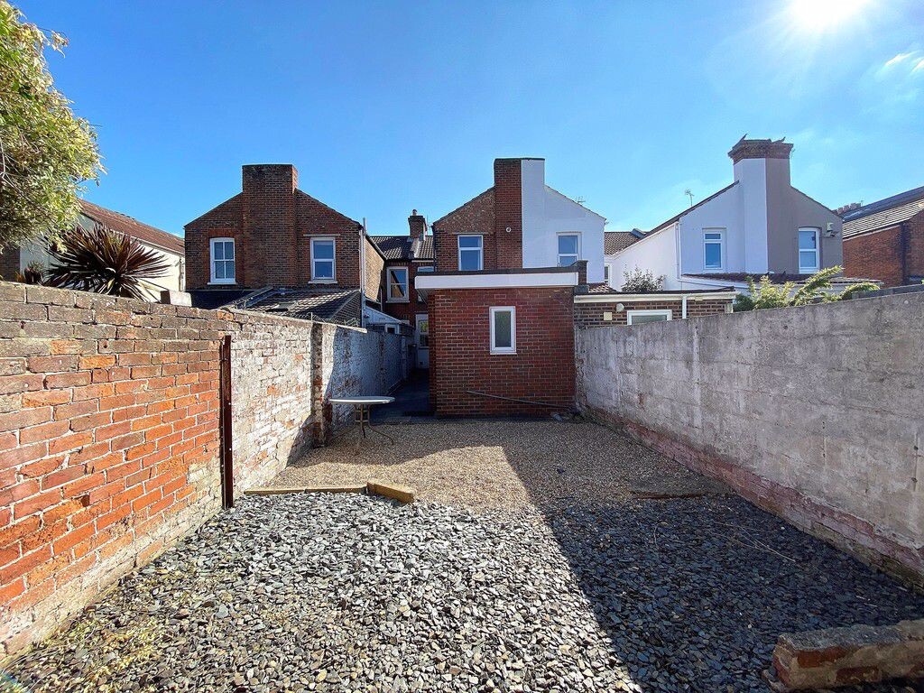 5 bedroom house for rent Darlington Road, Portsmouth, PO4 0ND UniHomes