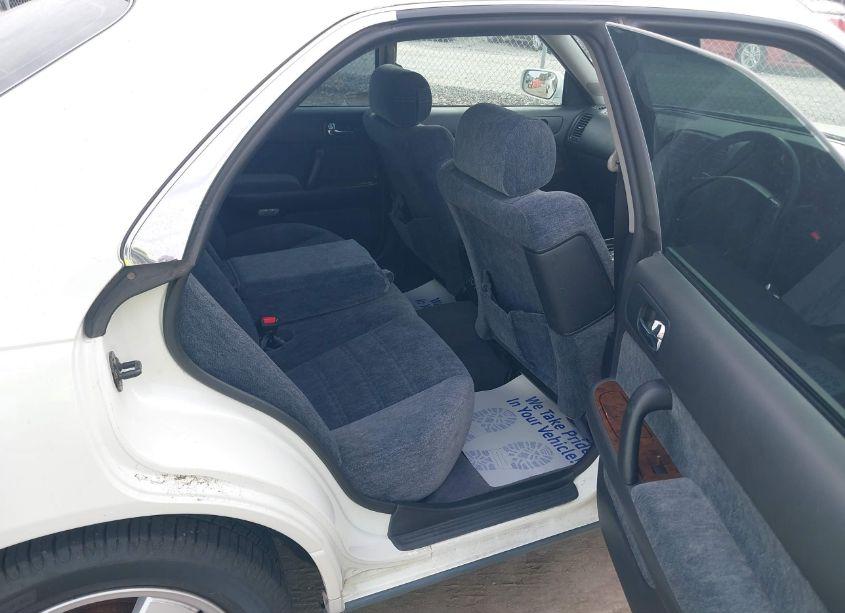 1998 Nissan Cedric