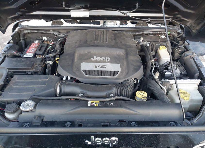 Thumbnail 2 of 2017 JEEP WRANGLER UNLIMITED SPORT 4X4