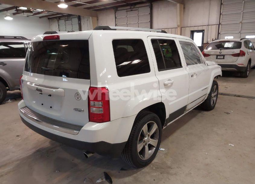 Thumbnail 8 of 2016 JEEP PATRIOT HIGH ALTITUDE EDITION
