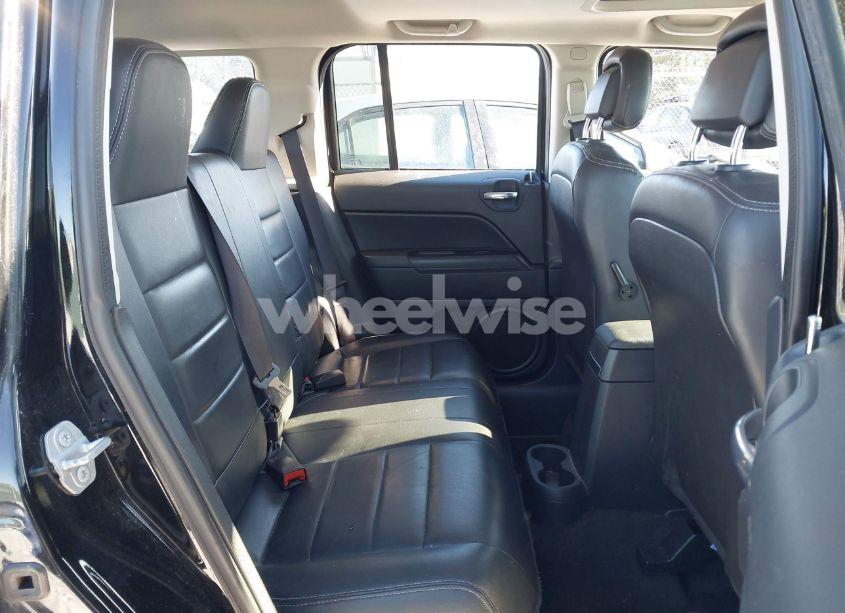 Thumbnail 15 of 2016 JEEP PATRIOT HIGH ALTITUDE EDITION