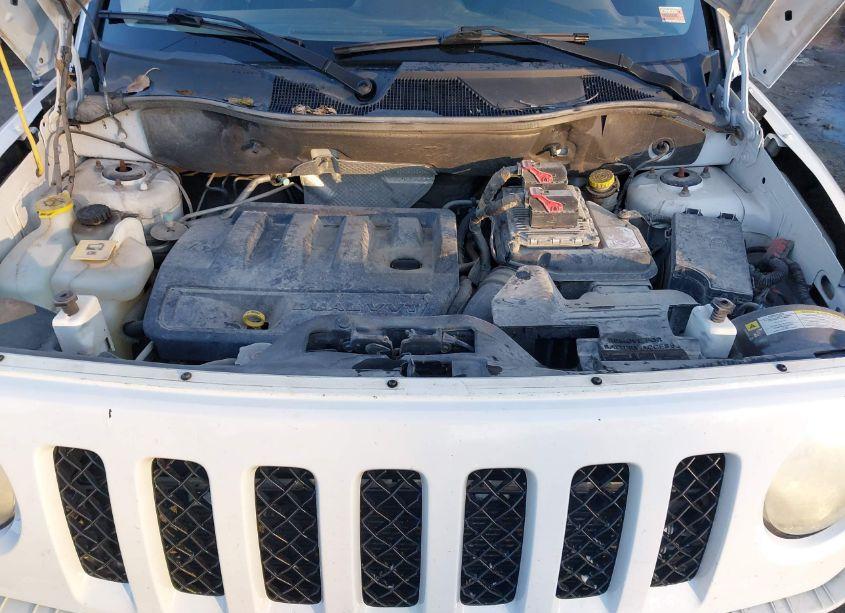 Thumbnail 2 of 2012 JEEP PATRIOT SPORT