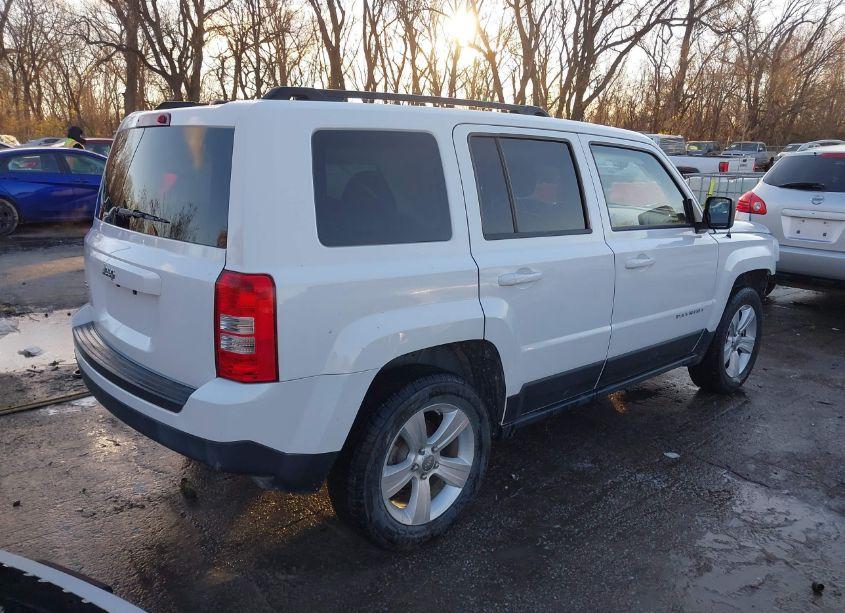 Thumbnail 12 of 2012 JEEP PATRIOT SPORT