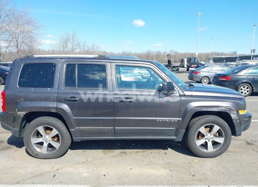 Thumbnail 4 of 2016 JEEP PATRIOT HIGH ALTITUDE EDITION