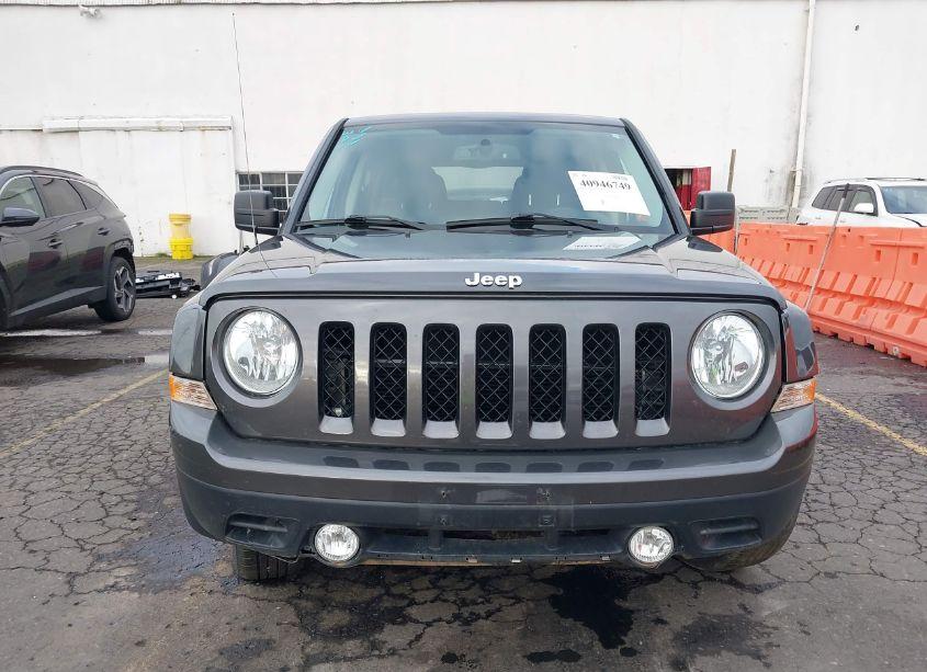 Thumbnail 4 of 2016 JEEP PATRIOT HIGH ALTITUDE EDITION